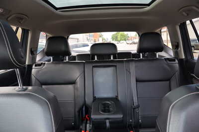 2022 Volkswagen Atlas, $20500. Photo 6