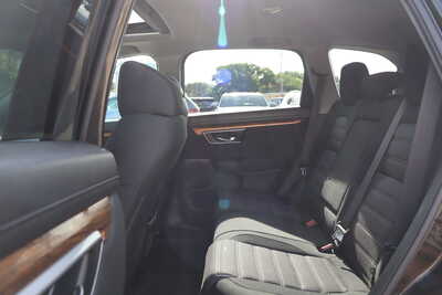 2018 Honda CR-V, $15995. Photo 6