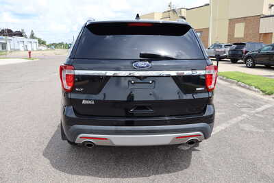 2017 Ford Explorer, $13500. Photo 10