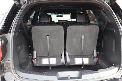 2017 Ford Explorer, $13500. Photo 11