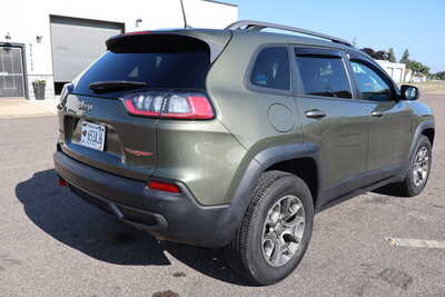 2020 Jeep Cherokee, $16500. Photo 3