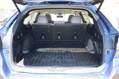 2020 Subaru Outback, $18900. Photo 11