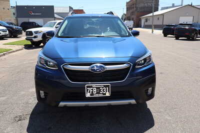 2020 Subaru Outback, $18900. Photo 12