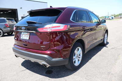 2019 Ford Edge, $14995. Photo 3