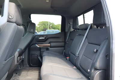 2019 Chevrolet 1500 Crew Cab, $26500. Photo 6