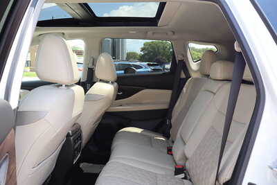 2022 Nissan Murano, $22995. Photo 6