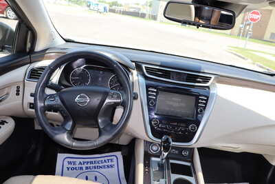 2022 Nissan Murano, $22995. Photo 7