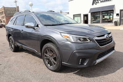 2022 Subaru Outback, $21995. Photo 2