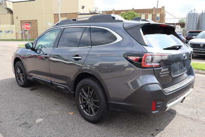 2022 Subaru Outback, $21995. Photo 4