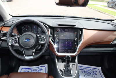 2022 Subaru Outback, $21995. Photo 6