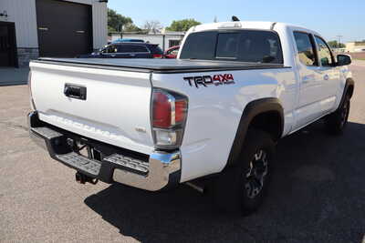 2023 Toyota Tacoma, $28900. Photo 3