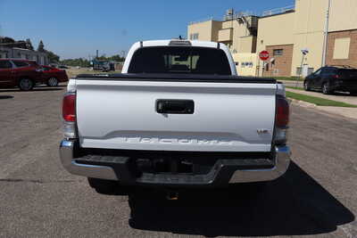 2023 Toyota Tacoma, $28900. Photo 10