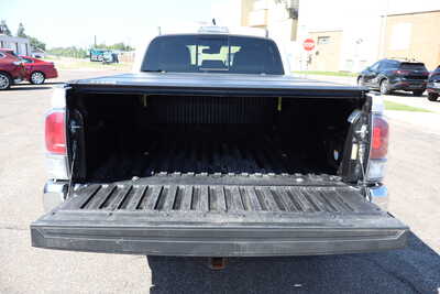 2023 Toyota Tacoma, $28900. Photo 11