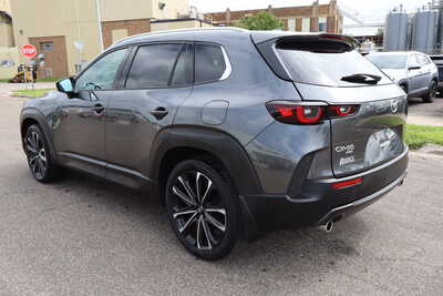 2024 Mazda CX-50, $25500. Photo 4
