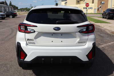 2024 Subaru Crosstrek, $19500. Photo 6