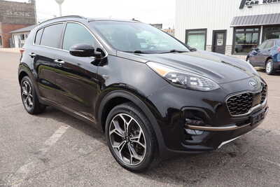 2021 Kia Sportage, $14995. Photo 2