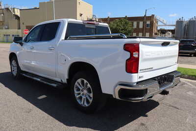 2022 Chevrolet 1500 Crew Cab, $36900. Photo 4