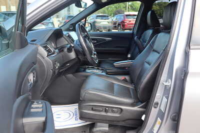 2021 Honda Passport, $19995. Photo 10