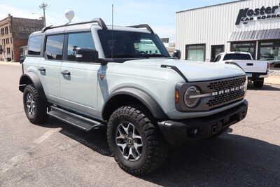 2023 Ford Bronco, $35995. Photo 2
