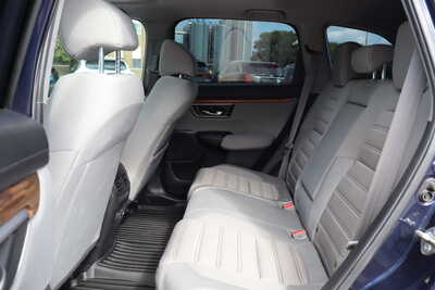 2018 Honda CR-V, $17500. Photo 6