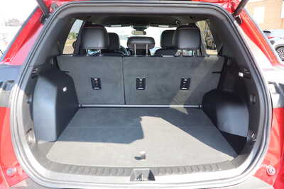 2026 Chevrolet Equinox, $26995. Photo 12