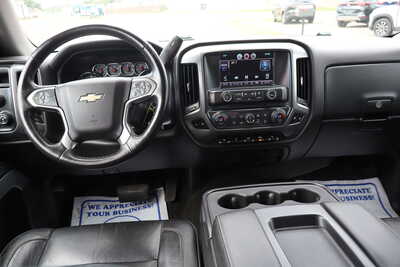 2014 Chevrolet 1500 Crew Cab, $13995. Photo 5