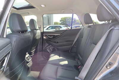 2023 Subaru Outback, $23500. Photo 6