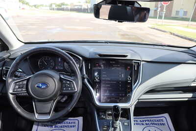 2023 Subaru Outback, $23500. Photo 7