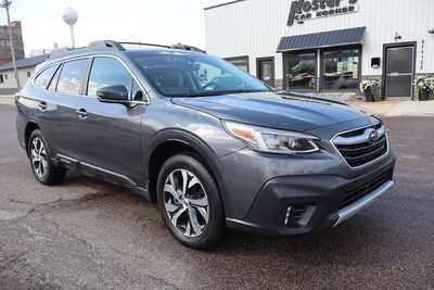 2021 Subaru Outback, $17995. Photo 2