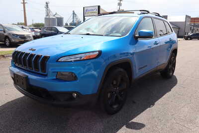 2018 Jeep Cherokee, $13500. Photo 1