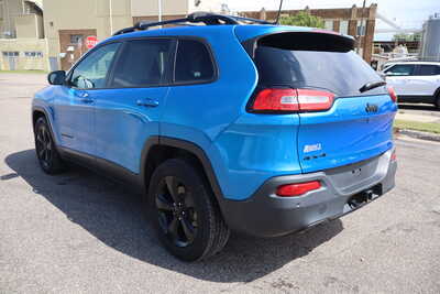 2018 Jeep Cherokee, $13500. Photo 4