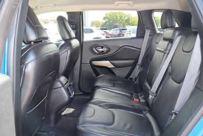 2018 Jeep Cherokee, $13500. Photo 6