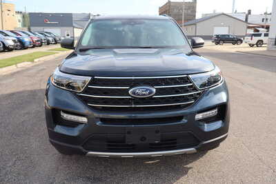 2023 Ford Explorer, $25500. Photo 12