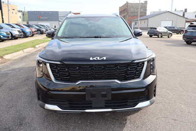 2024 Kia Sorento, $22995. Photo 12
