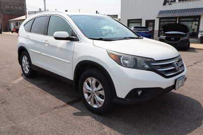 2013 Honda CR-V, $9995. Photo 2
