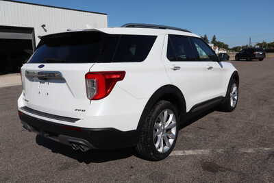2023 Ford Explorer, $33995. Photo 3