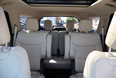 2023 Ford Explorer, $33995. Photo 7