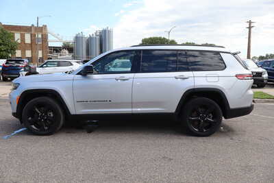 2021 Jeep Grand Cherokee L, $19995. Photo 8