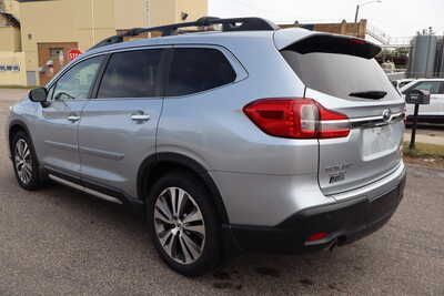 2021 Subaru Ascent, $17500. Photo 4