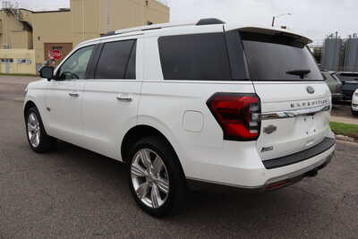 2024 Ford Expedition, $50995. Photo 4
