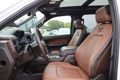 2024 Ford Expedition, $50995. Photo 5