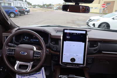 2024 Ford Expedition, $50995. Photo 7