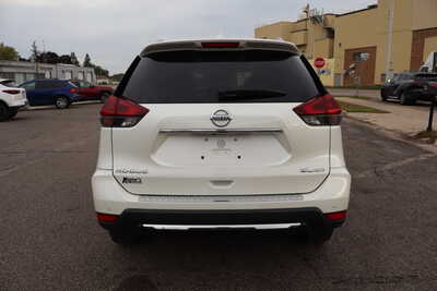 2020 Nissan Rogue, $15995. Photo 10