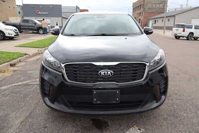 2019 Kia Sorento, $10995. Photo 12