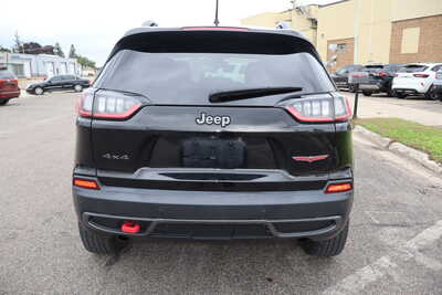 2019 Jeep Cherokee, $13995. Photo 10