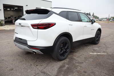 2025 Chevrolet Blazer, $19995. Photo 3