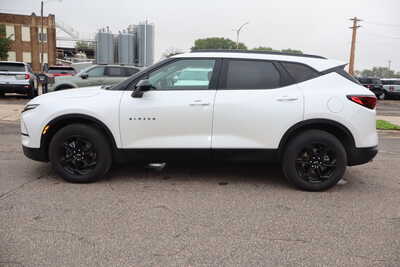 2025 Chevrolet Blazer, $19995. Photo 8