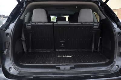 2022 Toyota Highlander, $23995. Photo 11