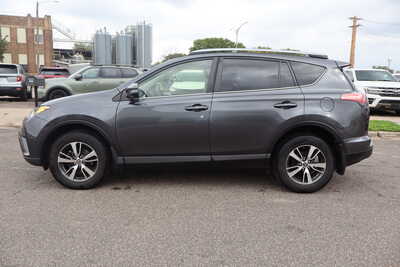 2018 Toyota RAV4, $18995. Photo 7