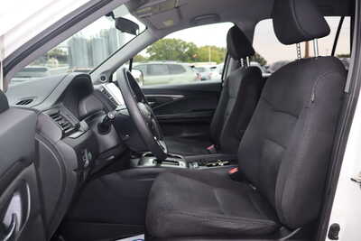 2017 Honda Pilot, $12500. Photo 5